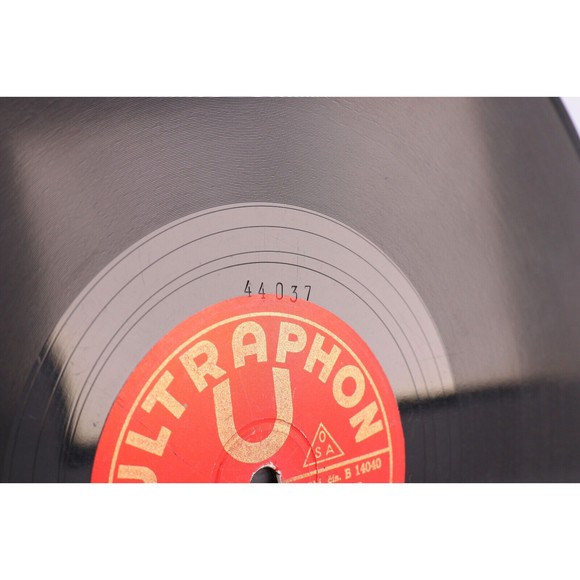 Jiřina Salačová & Máša Allanová - Sukýnka 1943 78 rpm Record Ultraphon B 14040 - Picture 13 of 16